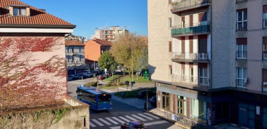 MONZA – BILOCALE – RIF. B654